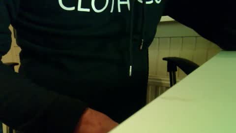 dutchgameboy online show from November 18, 8:01 pm