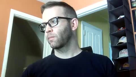 dweav240 online show from May 28, 4:16 pm