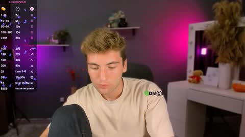 dylan_bold online show from September 10, 3:32 pm