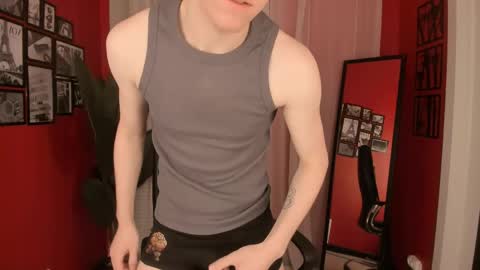 Dylan online show from June 2, 10:16 am