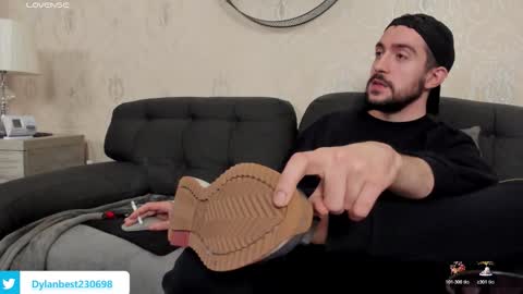 Dylan online show from February 3, 10:59 pm