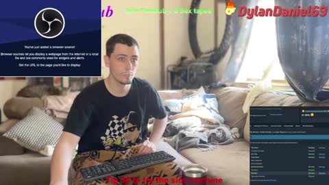 Snapshot of dylandaniel69 chatting on January 24, 7:49 pm Dylan Daniel 7.8 online show from January 24, 7:49 pm