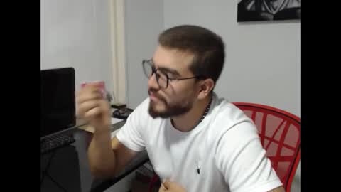 dylanhot10 online show from October 9, 11:31 pm