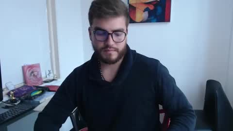 dylanhot10 online show from January 30, 8:10 pm