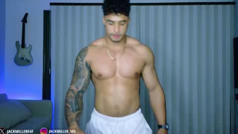 Snapshot of dylanrivera_ chatting on October 24, 12:35 am Dylan Rivera online show from October 24, 12:35 am
