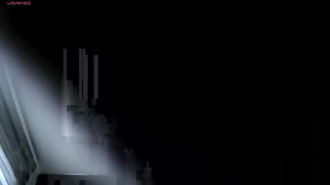 dylanroyce_ online show from April 8, 12:58 pm