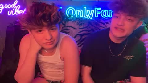 eastinwestin online show from February 26, 8:59 am