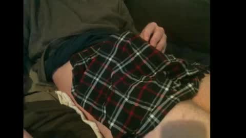 Snapshot of easysleaze chatting on December 22, 3:44 pm Easy online show from December 22, 3:44 pm