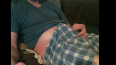 Snapshot of easysleaze chatting on December 18, 1:37 am Easy online show from December 18, 1:37 am