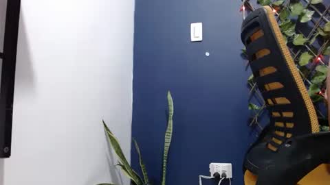 Snapshot of ed_big_cock chatting on September 9, 10:08 pm Edd Gallego online show from September 9, 10:08 pm