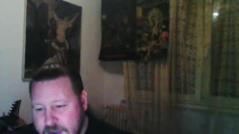 Edward online show from April 8, 6:16 pm