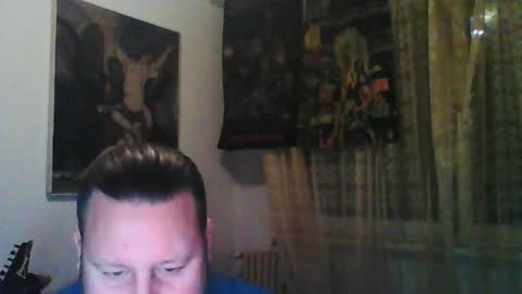 Edward online show from December 3, 6:47 pm