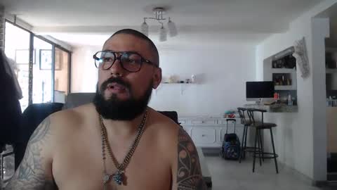 edgarram83 online show from February 1, 5:05 pm