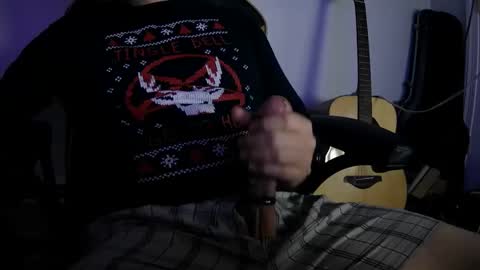 Snapshot of edgegamer chatting on December 26, 5:15 am EdgeGamer online show from December 26, 5:15 am