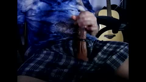 Snapshot of edgegamer chatting on January 25, 5:18 am EdgeGamer online show from January 25, 5:18 am