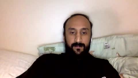 edgeuk1 online show from November 30, 10:45 pm