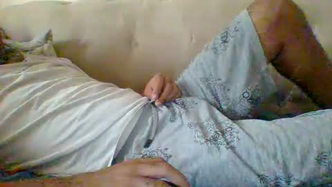 Im momo 35 Egyptian at Dubai online show from July 4, 12:08 pm