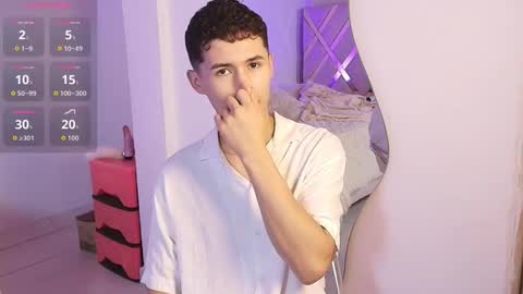 Eiden Blake online show from February 11, 12:15 am