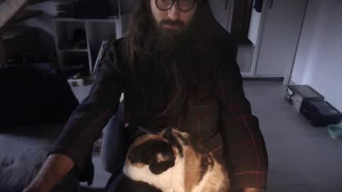 eighthundredeightyeight online show from December 15, 1:41 pm