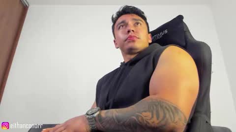 EITHAN CONOR online show from October 16, 1:13 am