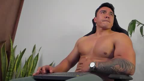 EITHAN CONOR online show from September 23, 3:22 pm