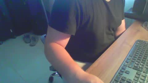 Snapshot of ekudemic chatting on December 29, 6:27 pm Juan Pablo M online show from December 29, 6:27 pm