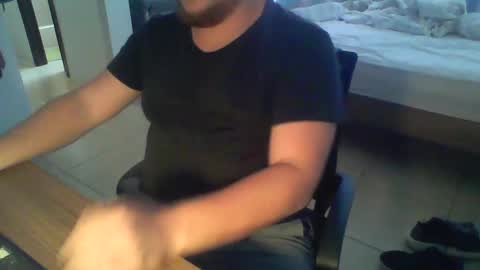 Snapshot of ekudemic chatting on October 25, 4:52 pm Juan Pablo M online show from October 25, 4:52 pm