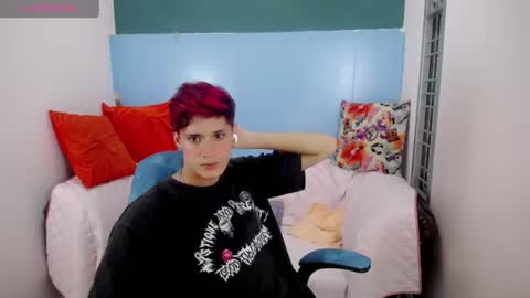 J A K E  online show from July 14, 4:16 am