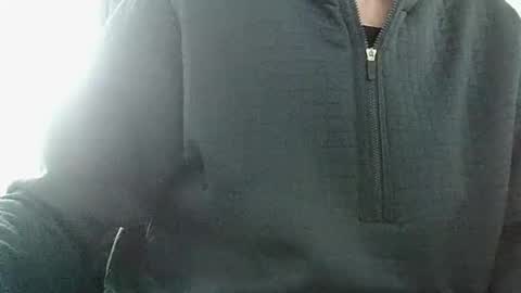 elfyonee online show from January 18, 9:34 am