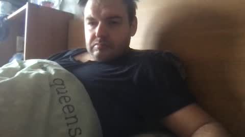 Snapshot of eliot26 chatting on October 26, 12:07 pm e26 online show from October 26, 12:07 pm