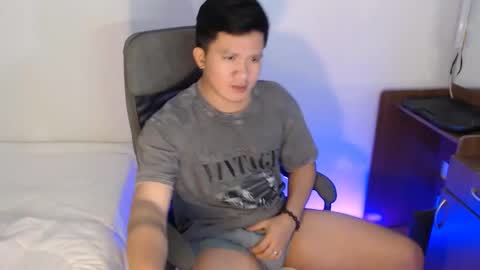 elitemanu online show from September 17, 8:43 pm