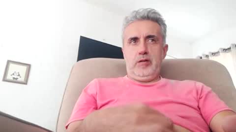 fer online show from October 18, 9:31 pm