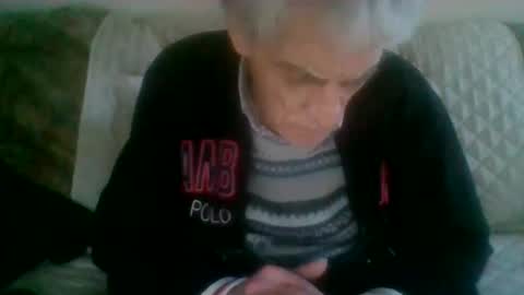 elmo191271 online show from February 20, 8:38 am