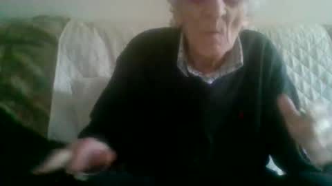 elmo191271 online show from March 18, 9:34 am