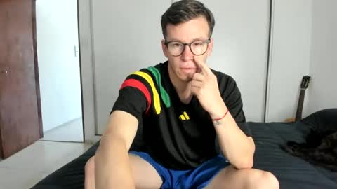 elnenedearg online show from November 2, 4:22 pm