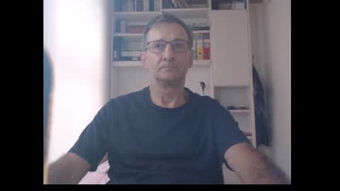 eloieloieloieloi online show from September 12, 2:17 pm