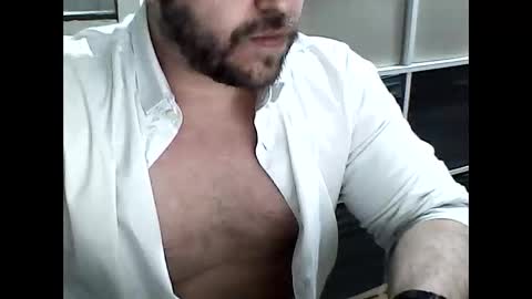 Snapshot of elpeladilla chatting on March 1, 5:09 am kooltech online show from March 1, 5:09 am