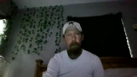 elwooood7 online show from December 5, 2:57 pm