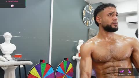 Emilio online show from April 1, 1:41 pm