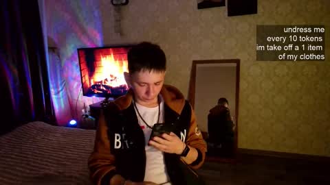 emveeboy96 online show from November 4, 7:59 pm