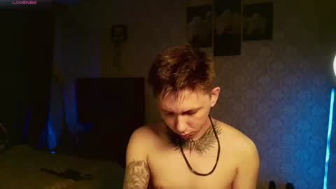 emveeboy96 online show from June 16, 7:16 pm