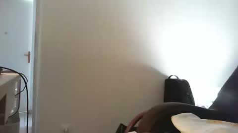 Snapshot of endearment115 chatting on March 8, 11:33 am endearment115 online show from March 8, 11:33 am