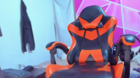 enjoymycock99 online show from March 2, 5:08 am