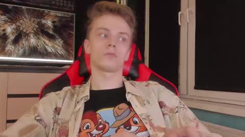 Enker online show from March 10, 5:08 pm