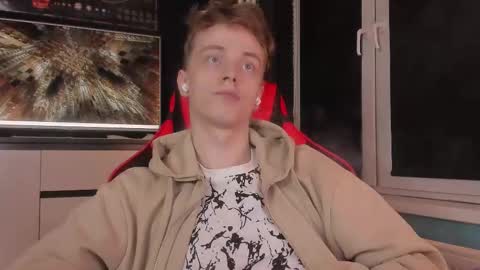 Enker online show from November 12, 5:29 pm