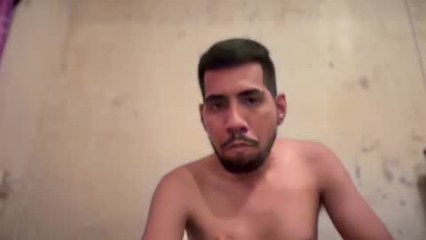 Snapshot of enriquegc197 chatting on January 23, 2:02 am Enriquegc197 online show from January 23, 2:02 am