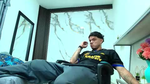    online show from February 3, 3:59 am