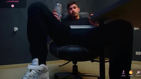 EnzoRace online show from November 2, 7:45 am