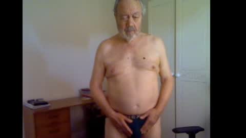 erasmus_d online show from July 8, 4:55 pm