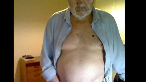 erasmus_d online show from March 5, 6:26 pm